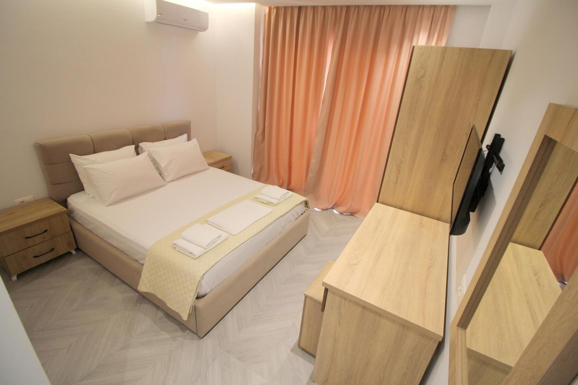 Noa Boutique Hotel Ksamil Habitación foto