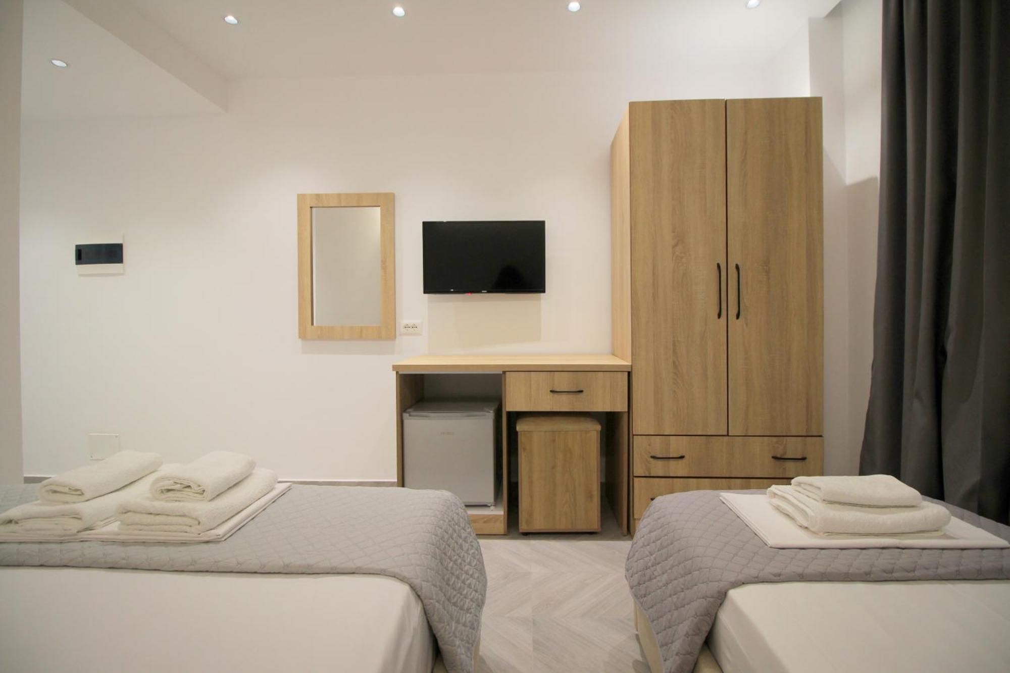 Noa Boutique Hotel Ksamil Habitación foto