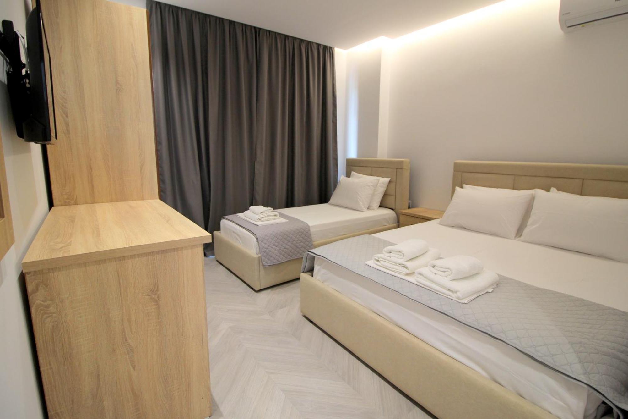 Noa Boutique Hotel Ksamil Habitación foto